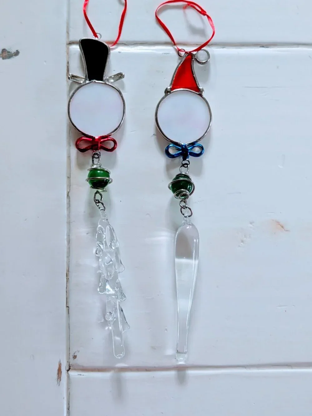 Set of 2 VTG Stained Glass Snowman Icicle Christmas Ornaments Suncatcher 9